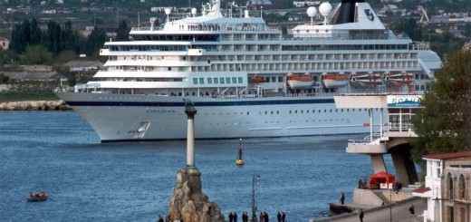 Севастополь - портовый город - город герой