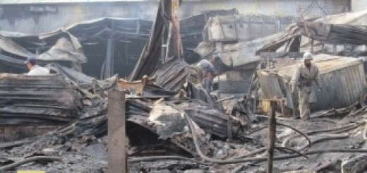 Очередной супермаркет сгорел в Симферопое 24.10.2013