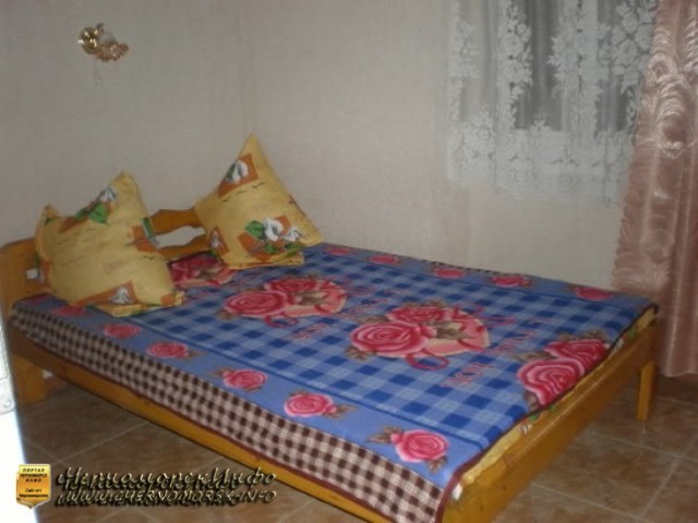 двуспальная кровать