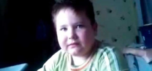 Супер хит сезона - мальчик учит стих