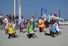 Празднование первого мая Черноморское