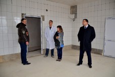 Ход ремонтных работ проверил Володько