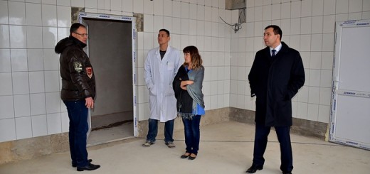 Ход ремонтных работ проверил Володько