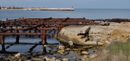 СУВОРОВСКИЙ РЕДУТ