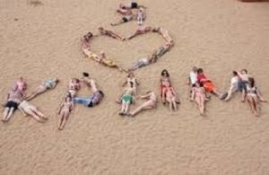 Дмитрий Медведев желает вернуть первоначальный вид крымских здравниц