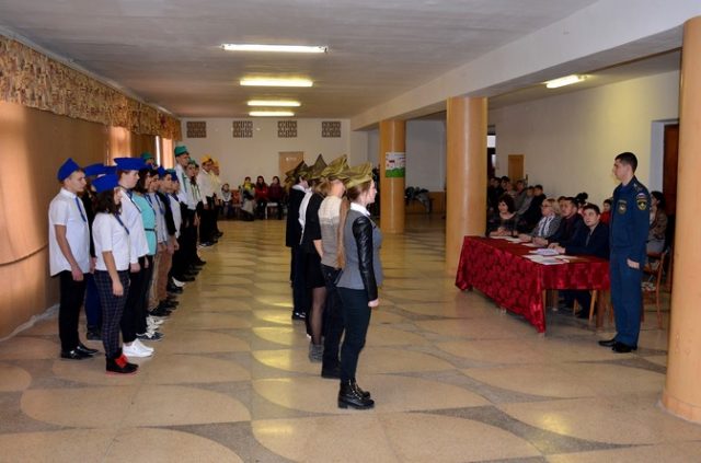 Смотр строя и песни "Статен в строю - силен в бою"