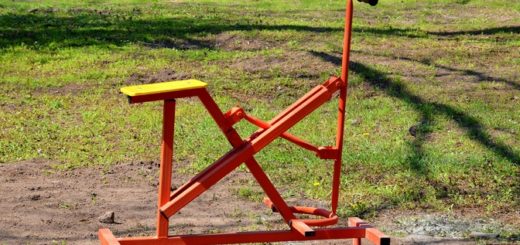 Комсомольский парк получил уличные тренажеры