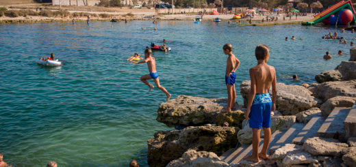 Халабуды Ребзик дорога по Черноморску в сторону Халабуд