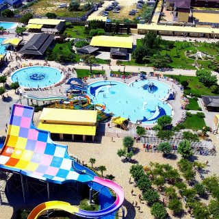 ПРИБРЕЖНОЕ июль 2022 ЦЕНЫ Аквапарк БАНАНОВАЯ РЕСПУБЛИКА Набережная